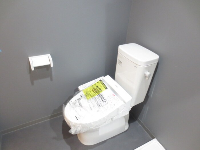 物件内観写真14　(トイレ)