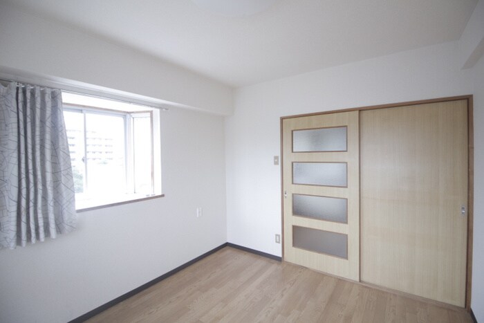 物件内観写真16　(居室)