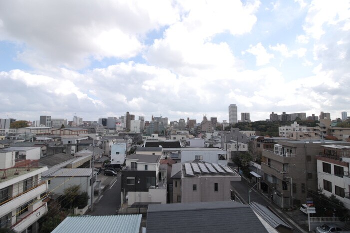 物件内観写真19　(室内からの展望)