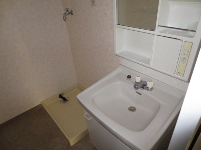 物件内観写真10　(洗面)