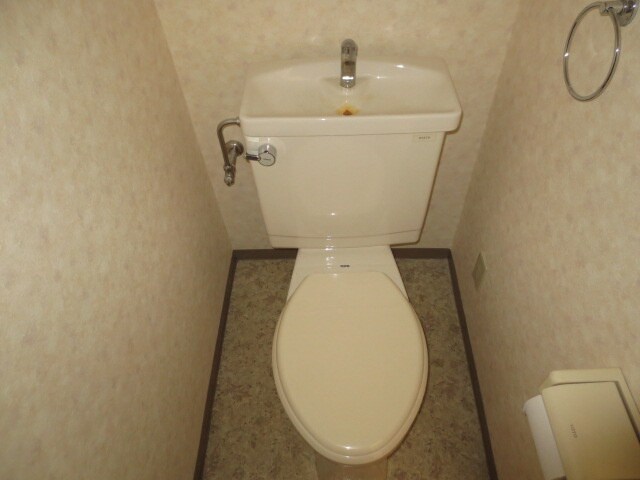 物件内観写真12　(トイレ)