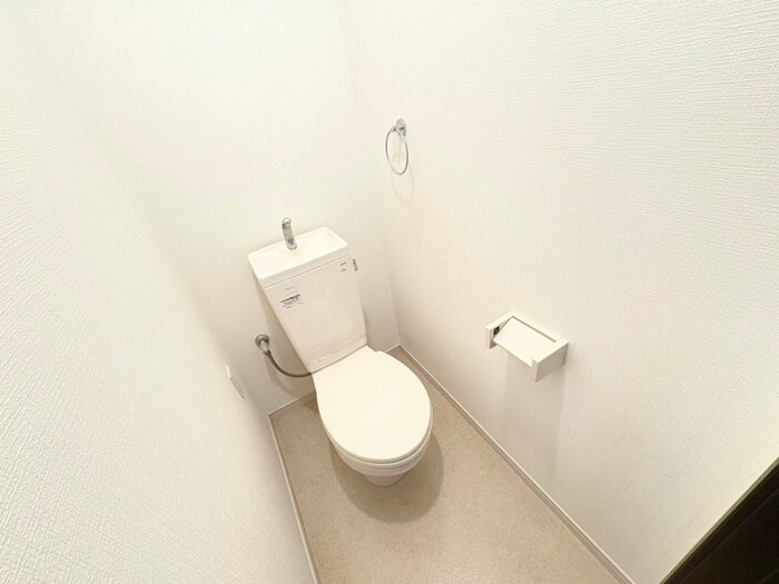 物件内観写真12　(トイレ)