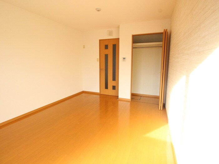 物件内観写真9　(収納)