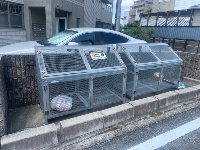 物件外観写真6　(建物設備)