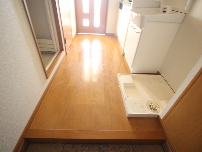 物件内観写真19　(廊下)