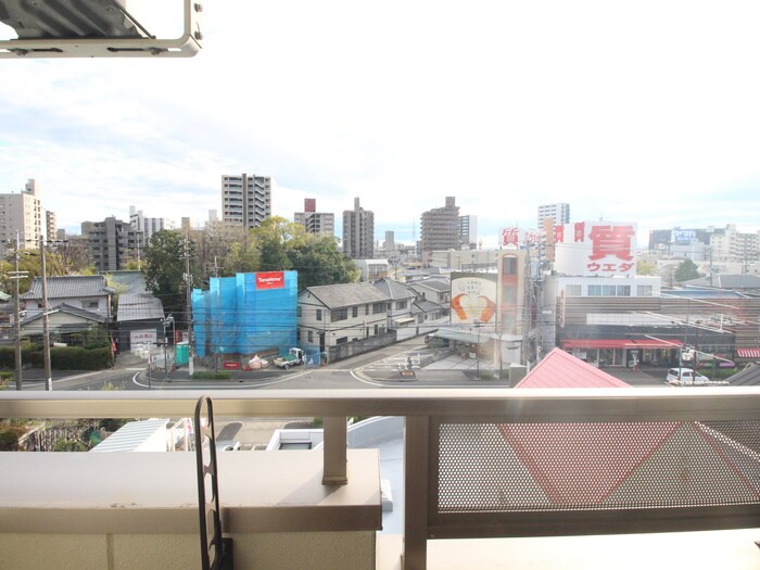 物件内観写真22　(室内からの展望)