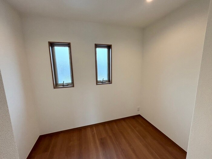 物件内観写真15　(居室)