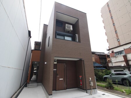 ルーエ町南外観写真