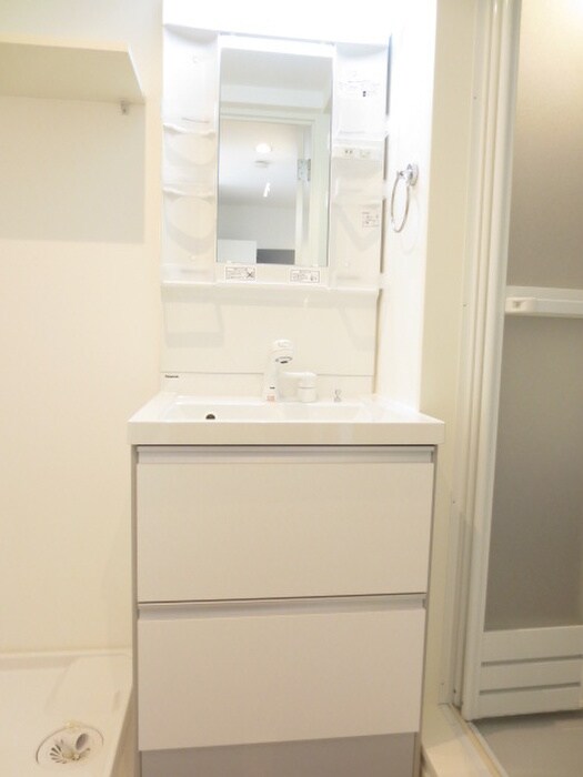 物件内観写真13　(洗面)
