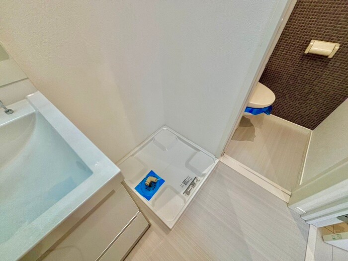 物件内観写真17　(洗濯機置場)