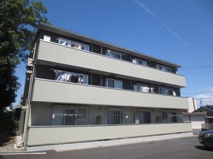 イ・ラプセル外観写真