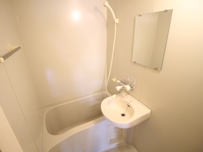 物件内観写真11　(バス／シャワールーム等)