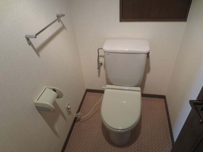 物件内観写真11　(トイレ)