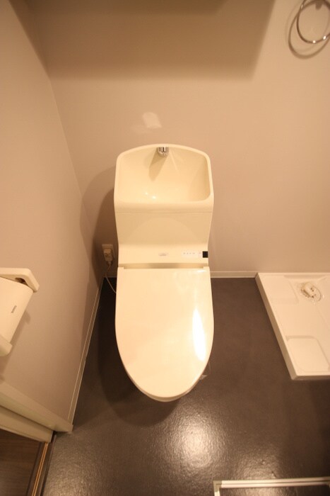 物件内観写真11　(トイレ)