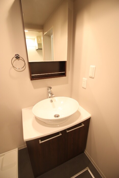 物件内観写真12　(洗面)