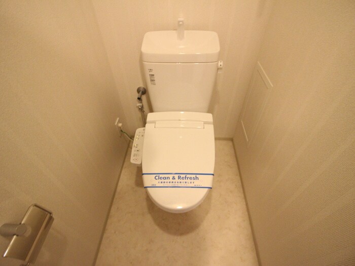 物件内観写真11　(トイレ)