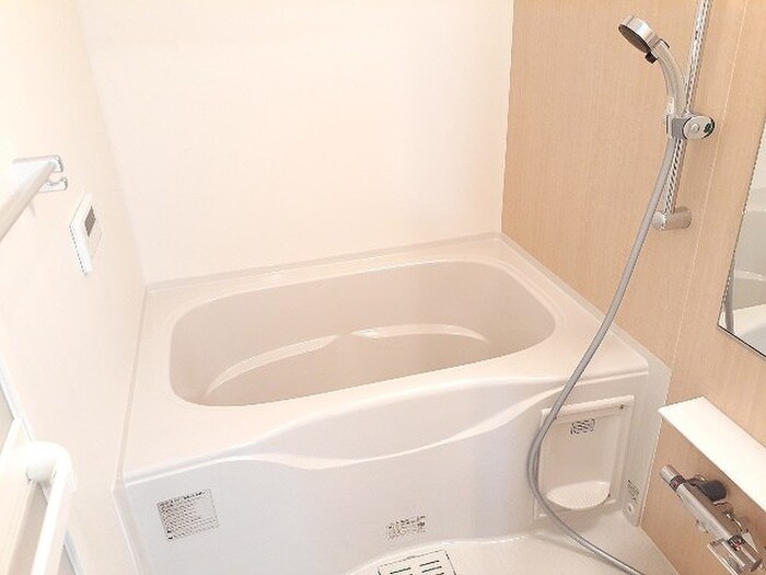 物件内観写真7　(バス／シャワールーム等)