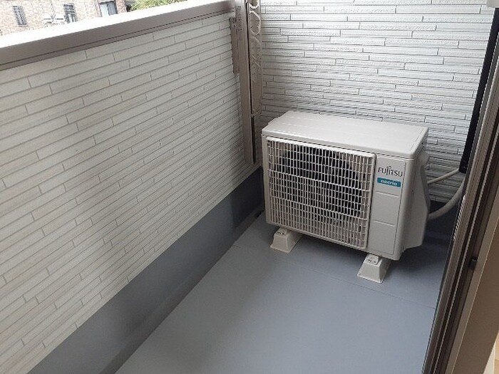 物件内観写真11　(ベランダ・バルコニー)