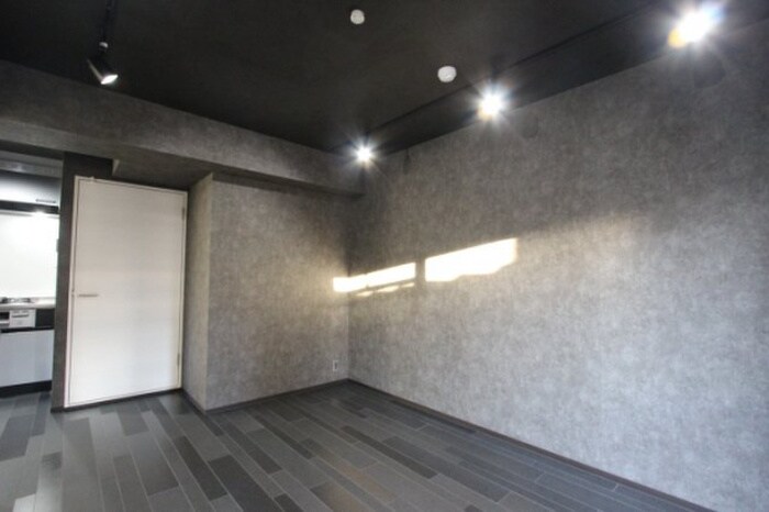 物件内観写真4　(居室)