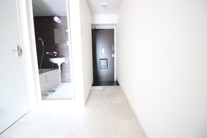 物件内観写真9　(廊下)