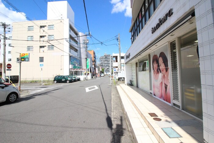 物件外観写真5　(周辺環境)