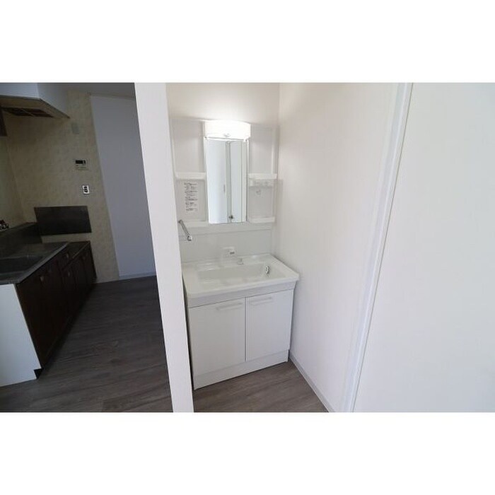 物件内観写真15　(洗面)