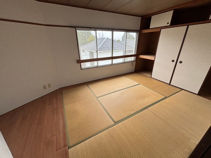 物件内観写真8　(居室)