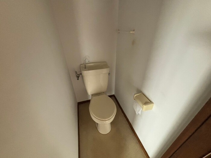 物件内観写真16　(トイレ)