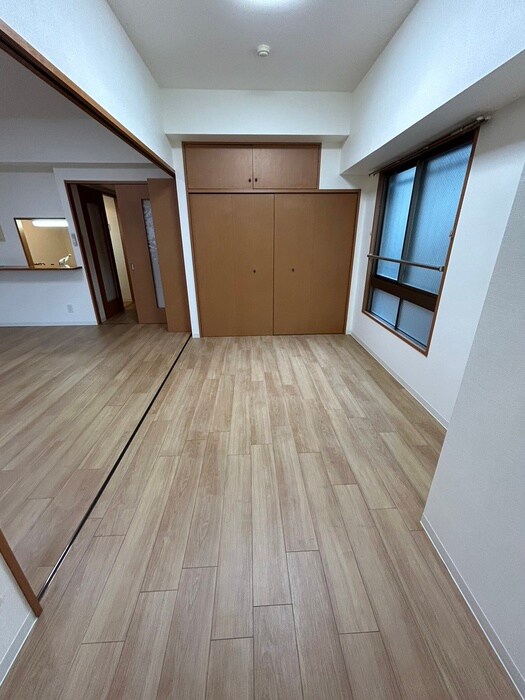 物件内観写真8　(居室)