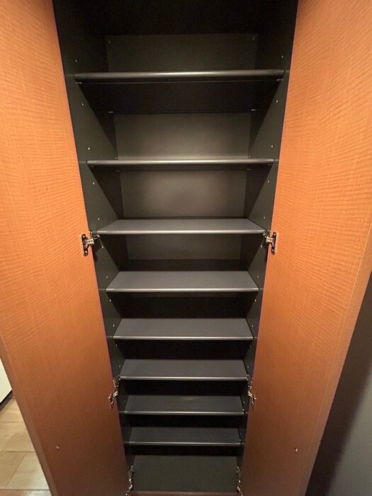 物件内観写真15　(靴箱)