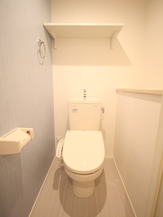 物件内観写真11　(トイレ)