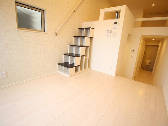 物件内観写真16　(居室)