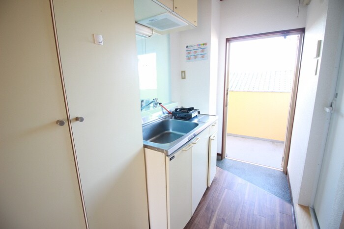 物件内観写真10　(廊下)