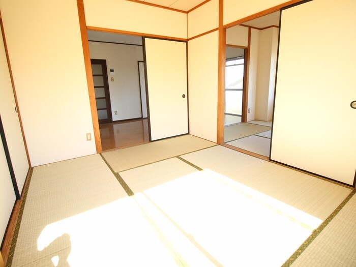 物件内観写真12　(居室)