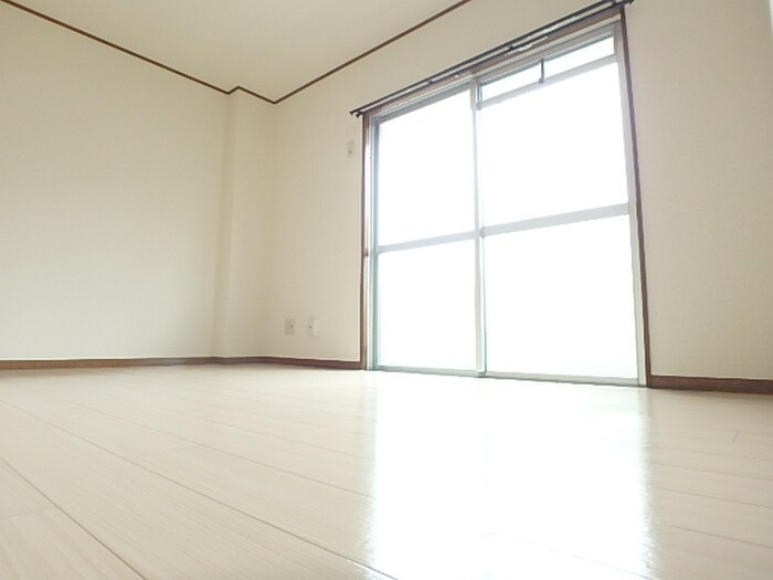 物件内観写真17　(居室)