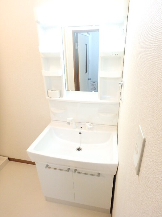 物件内観写真18　(洗面)