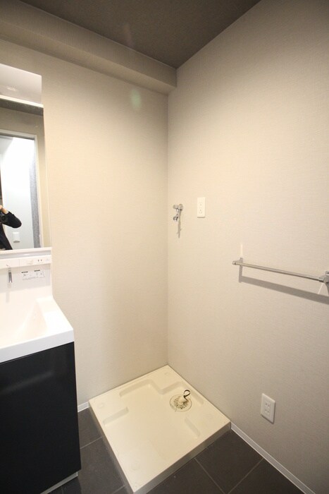 物件内観写真11　(洗濯機置場)