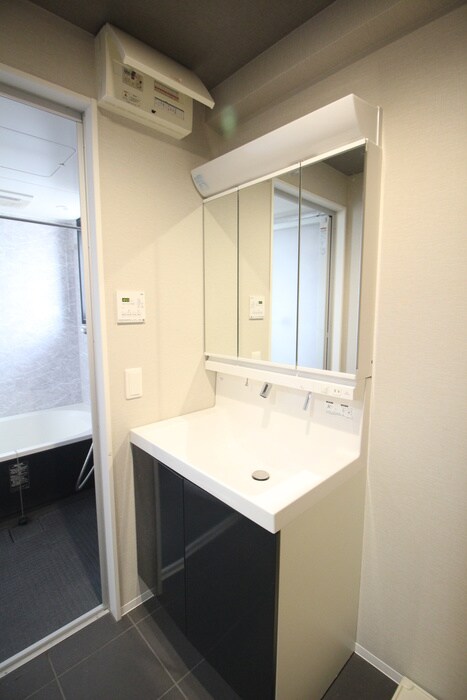 物件内観写真13　(洗面)