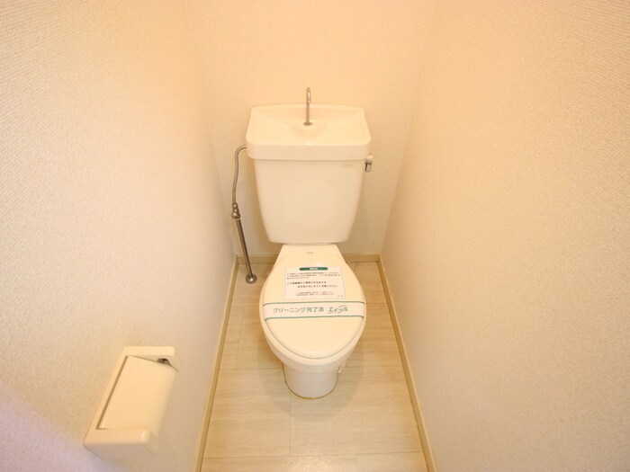 物件内観写真9　(トイレ)