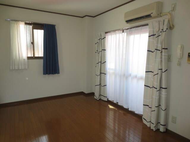 物件内観写真6　(居室)