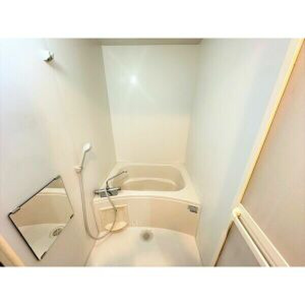 物件内観写真9　(バス／シャワールーム等)