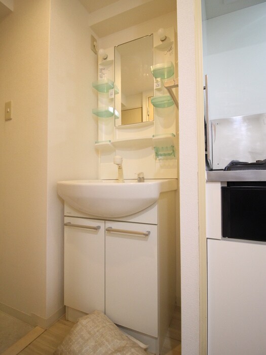 物件内観写真11　(洗面)