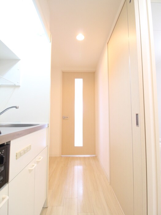 物件内観写真19　(廊下)