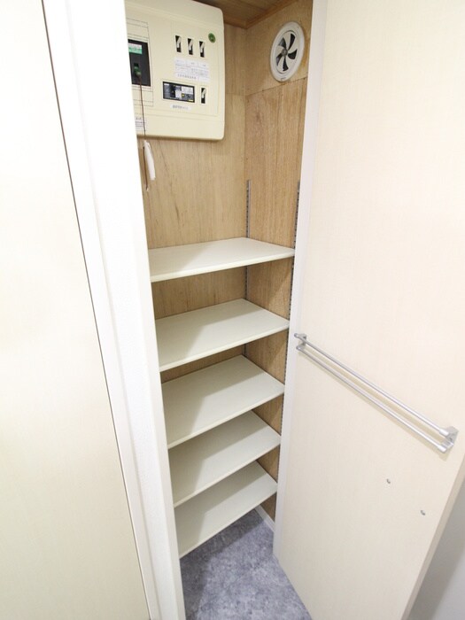 物件内観写真20　(靴箱)
