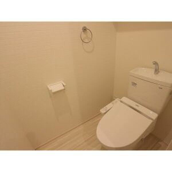 物件内観写真11　(洗面)