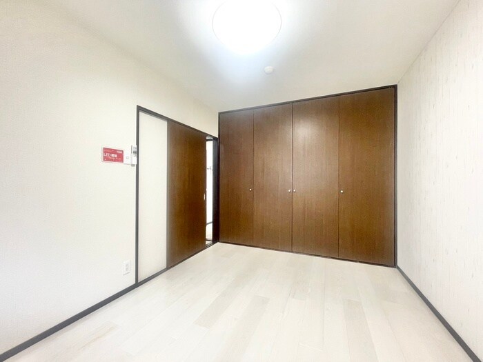 物件内観写真17　(居室)