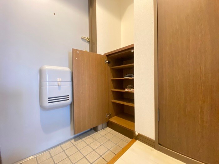 物件内観写真20　(靴箱)