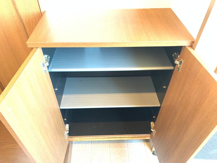 物件内観写真18　(靴箱)