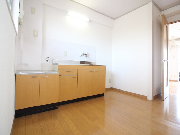 物件内観写真9　(キッチン)