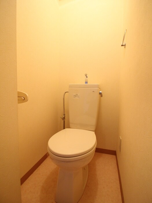 物件内観写真16　(トイレ)